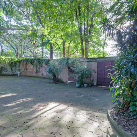 Casa Térrea à venda com 5 quartos, sendo 2 suítes, em Alto da Boa Vista, São Paulo, SP