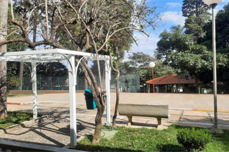 Apartamento à venda com 4 quartos, sendo 3 suítes,  em Interlagos, São Paulo, SP