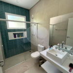 Casa à venda com 6 quartos, sendo 4 suítes,  no condomínio Estância Marambaia, Vinhedo - SP