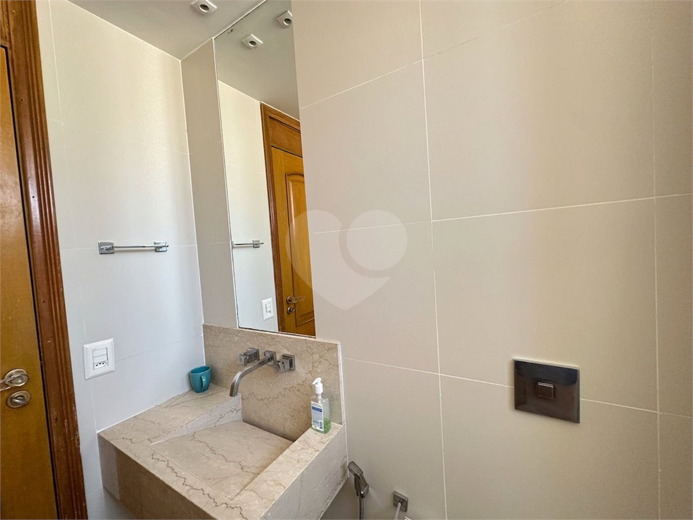 Cobertura à venda com 4 quartos, sendo 2 suítes,  em Tijuca, Rio de Janeiro, RJ