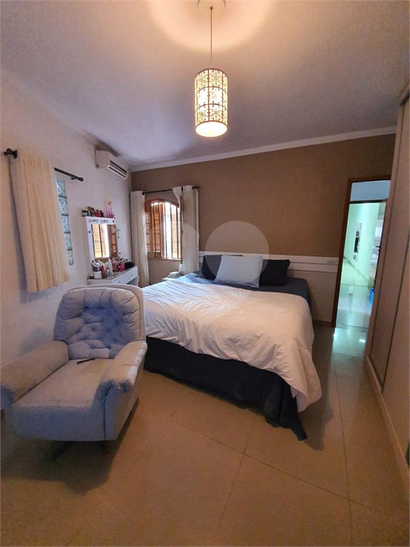 Casa Térrea à venda com 4 quartos, sendo 2 suítes, em Tremembé, São Paulo, SP