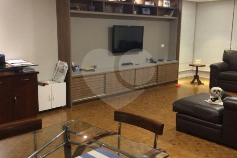 Apartamento à venda com 4 quartos, sendo 2 suítes, em Jardim América, São Paulo, SP