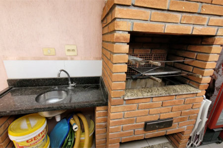Sobrado à venda com 3 quartos, sendo 1 suíte, em Vila Romana, São Paulo, SP