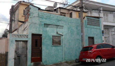 Terreno à venda em Parada Inglesa, São Paulo, SP
