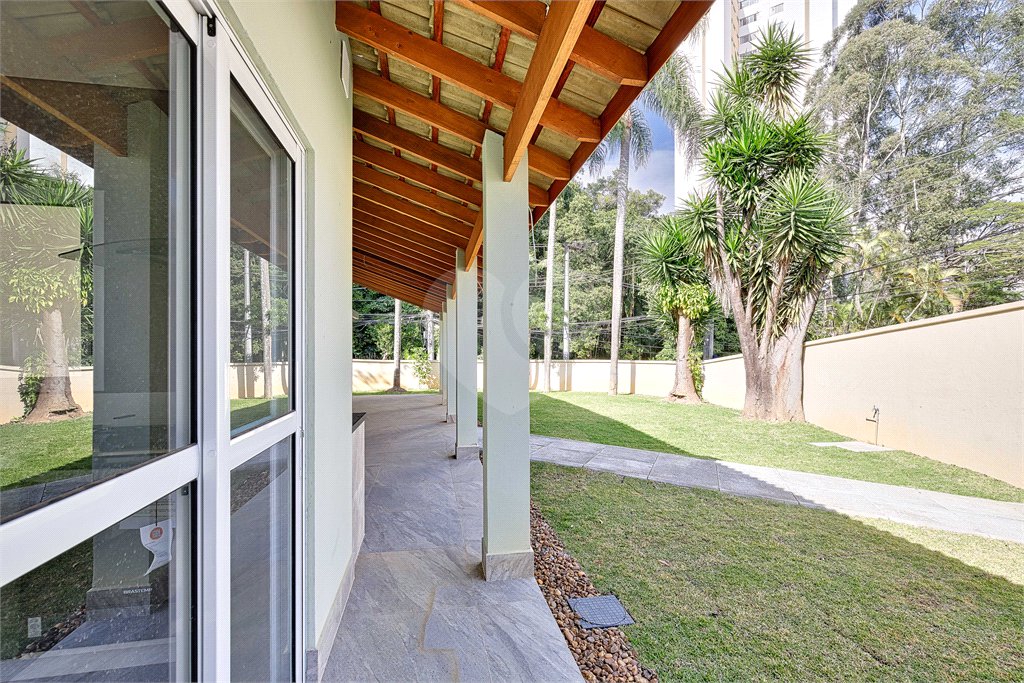 Casa de Vila à venda com 3 suítes em Alto da Boa Vista, São Paulo, SP
