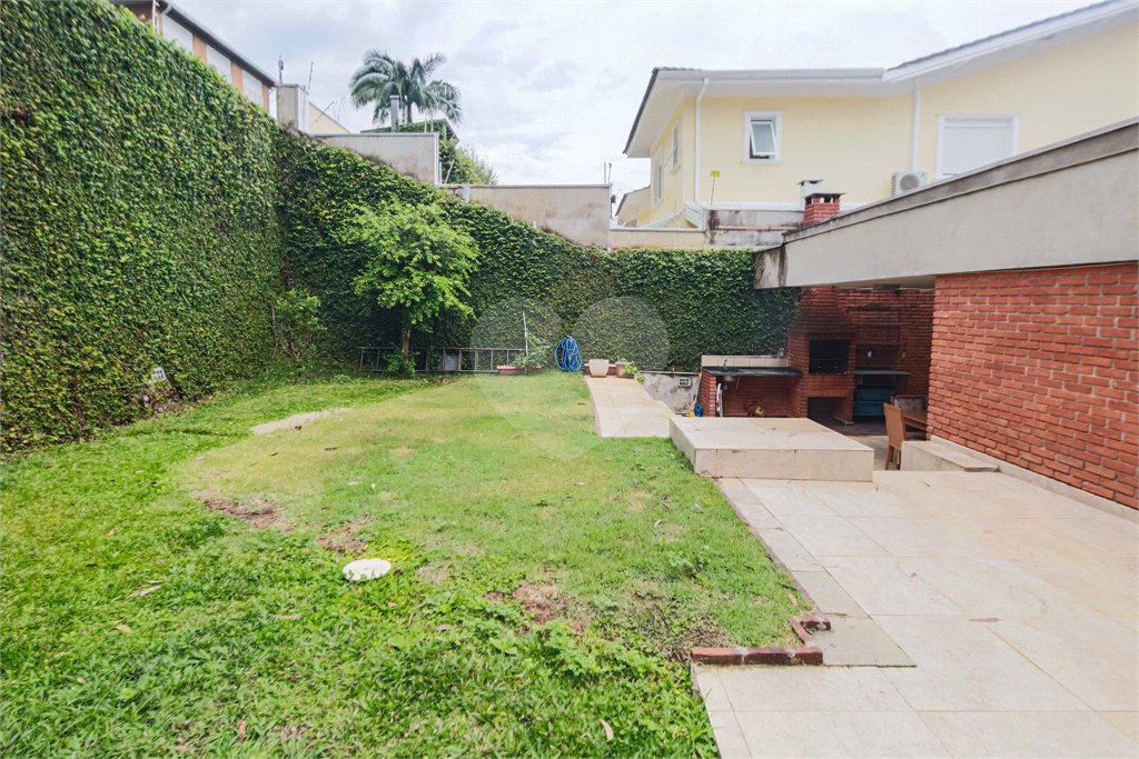Sobrado à venda com 3 suítes em Jardim Marajoara, São Paulo, SP