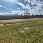 Chácara com 3 dormitórios à venda, 1200 m² por R$ 870.000,00 - Condomínio Ninho Verde II - Pardinho/SP
