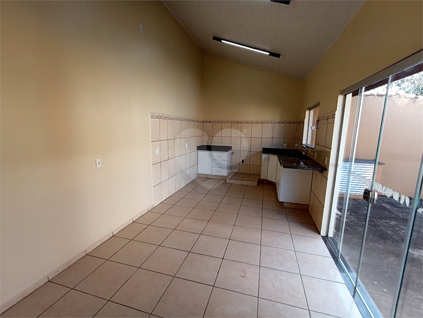 Casa à venda com 3 quartos, sendo 2 suítes,  no Centro, Itapetininga, SP