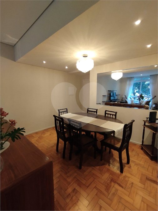 Apartamento à venda com 2 quartos, sendo 1 suíte,  em Higienópolis, São Paulo, SP