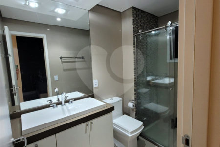 Apartamento à venda com 3 quartos, sendo 1 suíte,  em Vila Suissa, Mogi das Cruzes, SP