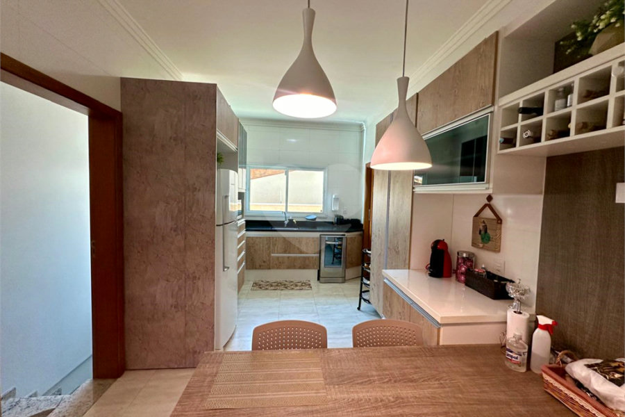 Casa Térrea à venda com 3 suítes em Tremembé, São Paulo, SP