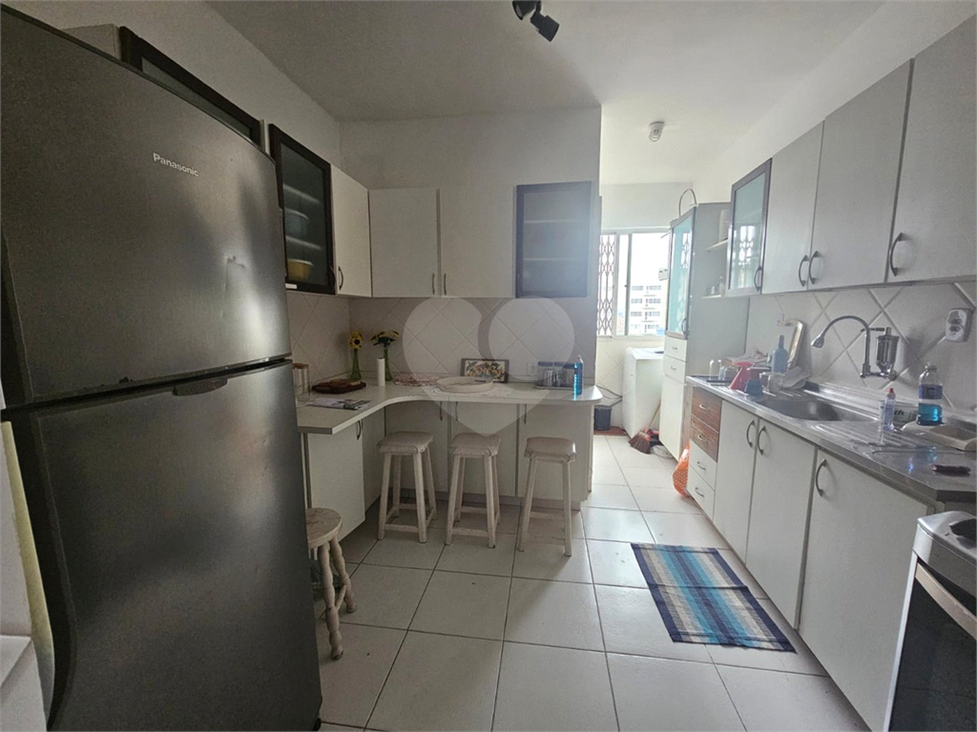 Cobertura à venda com 3 quartos, sendo 1 suíte,  no Centro, Cabo Frio, RJ