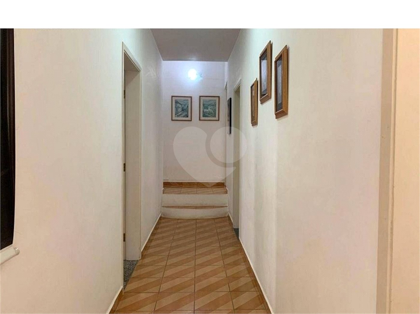 Casa à venda com 3 quartos no condomínio Recanto Florido, Vinhedo - SP