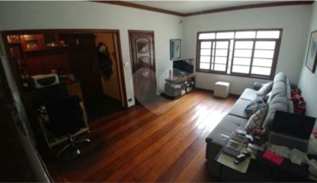 Sobrado à venda com 4 quartos, sendo 1 suíte,  em Tucuruvi, São Paulo, SP
