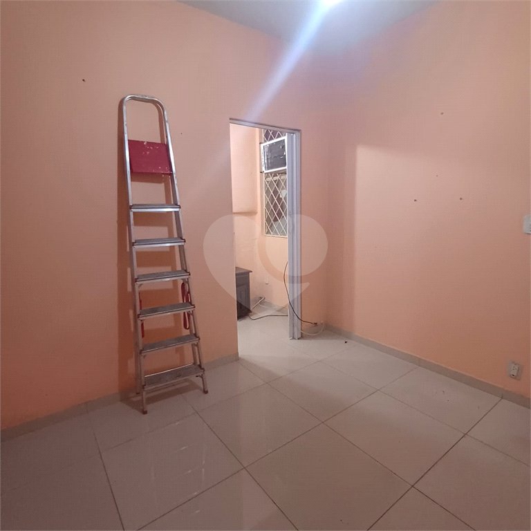 Casa à venda com 3 quartos, sendo 1 suíte, em Senador Camará, Rio de Janeiro, RJ