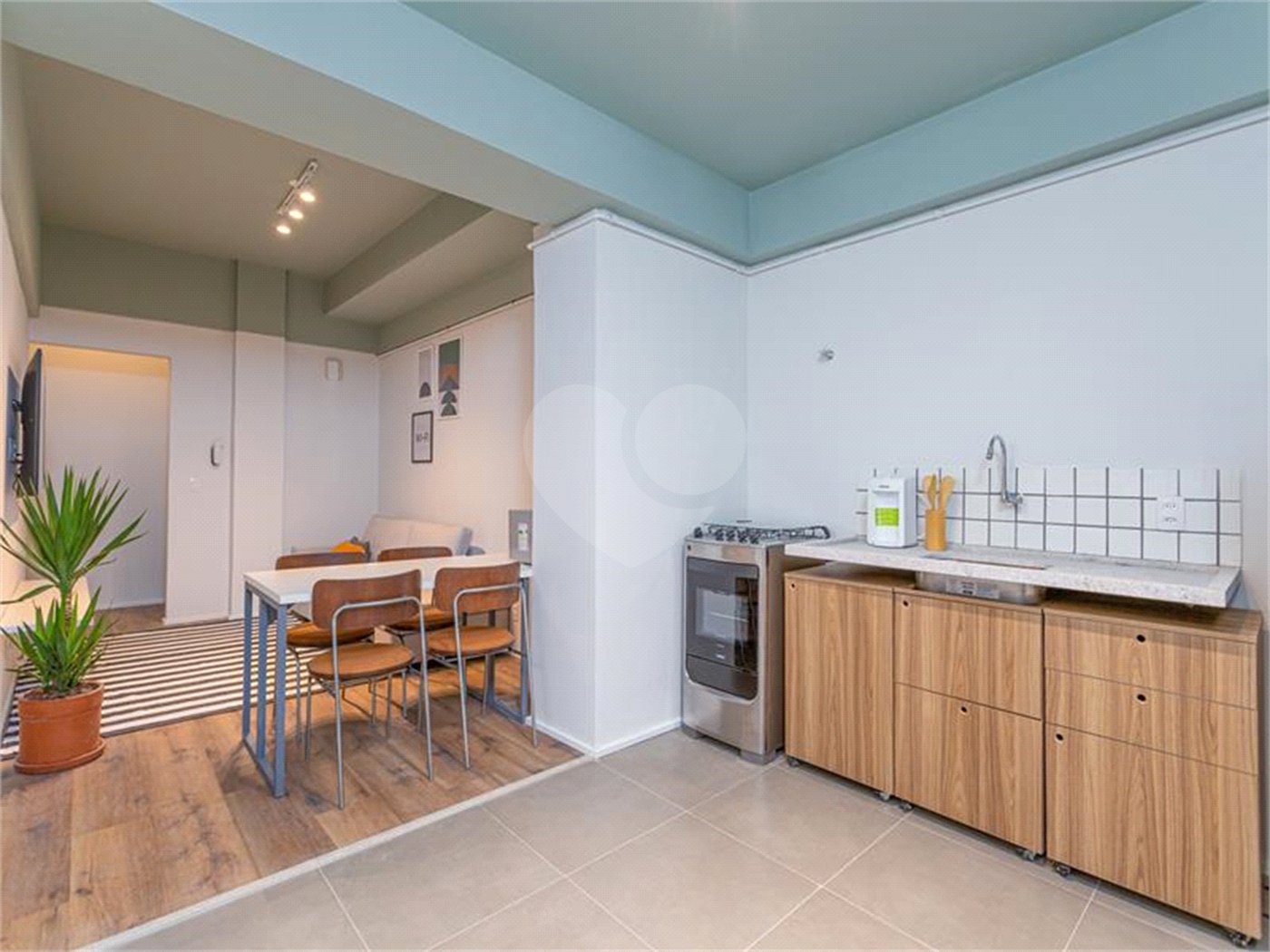 Apartamento à venda com 4 quartos, sendo 1 suíte, em Pinheiros, São Paulo, SP