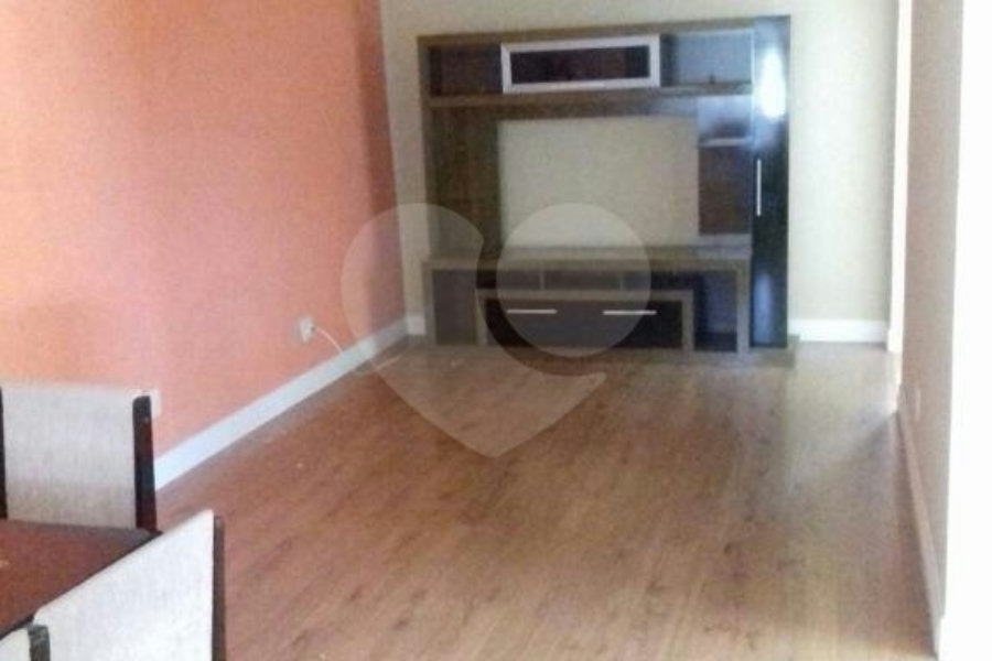 Sobrado à venda com 4 quartos, sendo 1 suíte, em Freguesia do Ó, São Paulo, SP