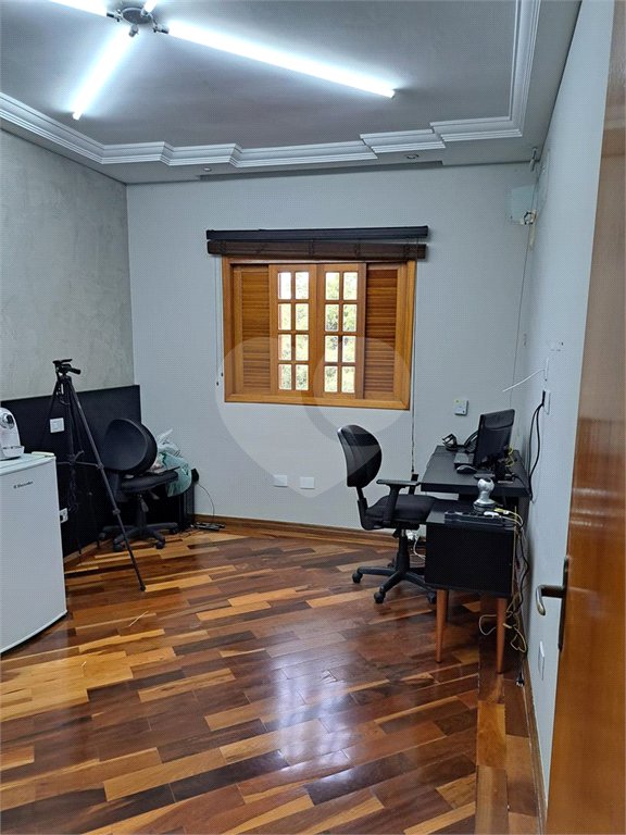 Sobrado à venda com 3 quartos em Tremembé, São Paulo, SP