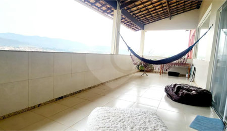 Chácara à venda com 3 quartos, sendo 1 suíte, em Jardim Estância Brasil, Atibaia, SP