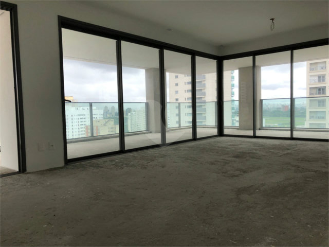 Apartamento à venda com 4 suítes em Santana, São Paulo, SP