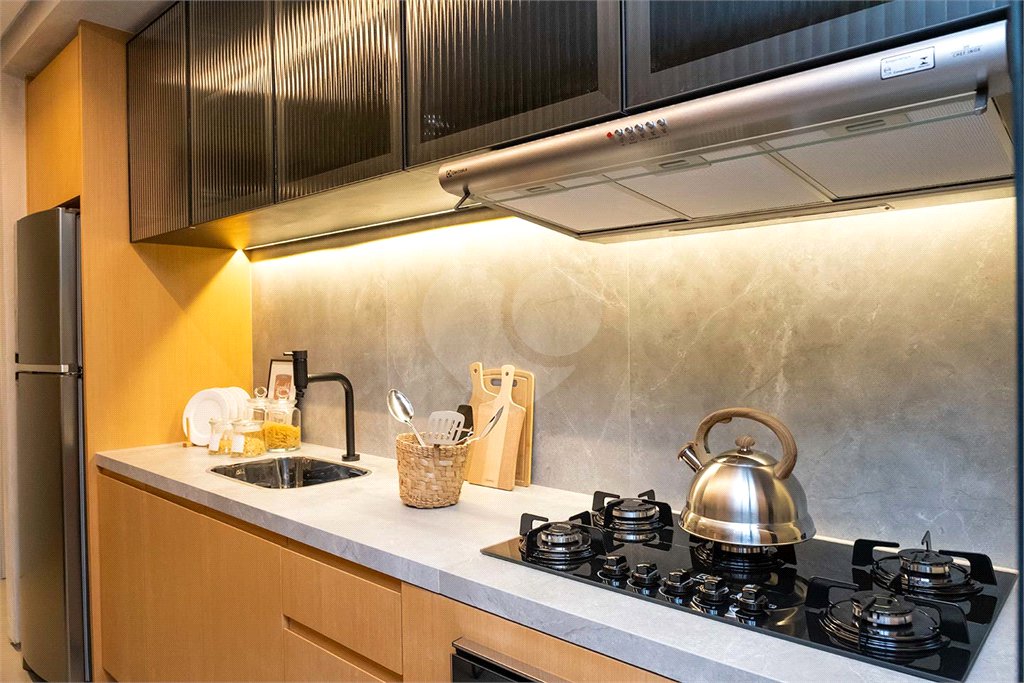 Apartamento à venda com 2 quartos, sendo 1 suíte, em Pinheiros, São Paulo, SP