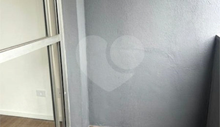 Apartamento à venda com 2 quartos, sendo 1 suíte,  em Vila Olímpia, São Paulo, SP