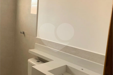 Casa à venda com 3 quartos, sendo 1 suíte, no condomínio Villa D'este, Cotia - SP