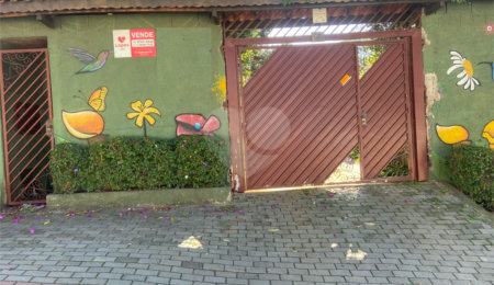 Casa Térrea à venda com 1 quarto em Jardim Débora, Poá, SP
