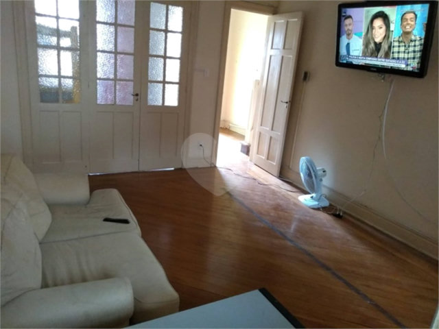 Sobrado à venda com 3 quartos em Santana, São Paulo, SP