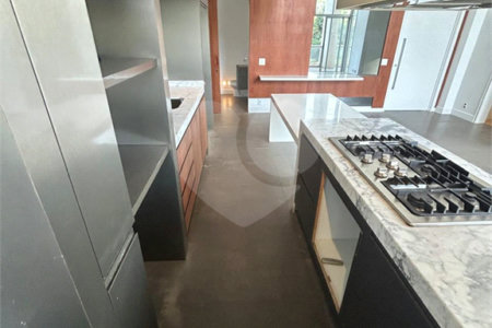 Apartamento à venda com 2 suítes em Parque do Morumbi, São Paulo, SP