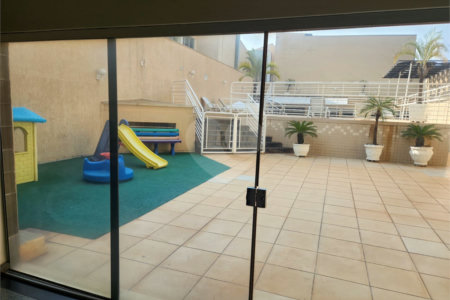 Apartamento à venda com 4 quartos, sendo 2 suítes, no Centro, Araraquara, SP