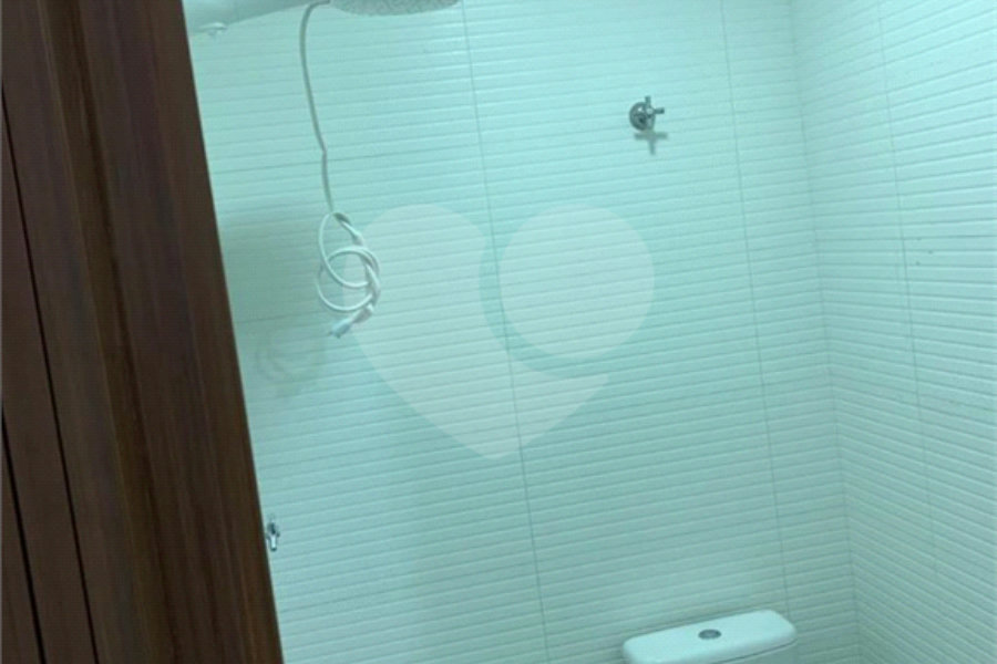 Sobrado à venda com 3 quartos, sendo 1 suíte, em Vila Guilherme, São Paulo, SP