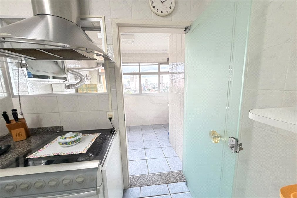 Apartamento à venda com 3 quartos, sendo 1 suíte, em Vila Paulista, São Paulo, SP