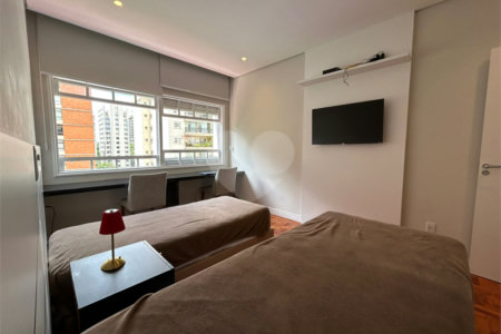 Apartamento à venda com 2 quartos, sendo 1 suíte, em Cerqueira César, São Paulo, SP