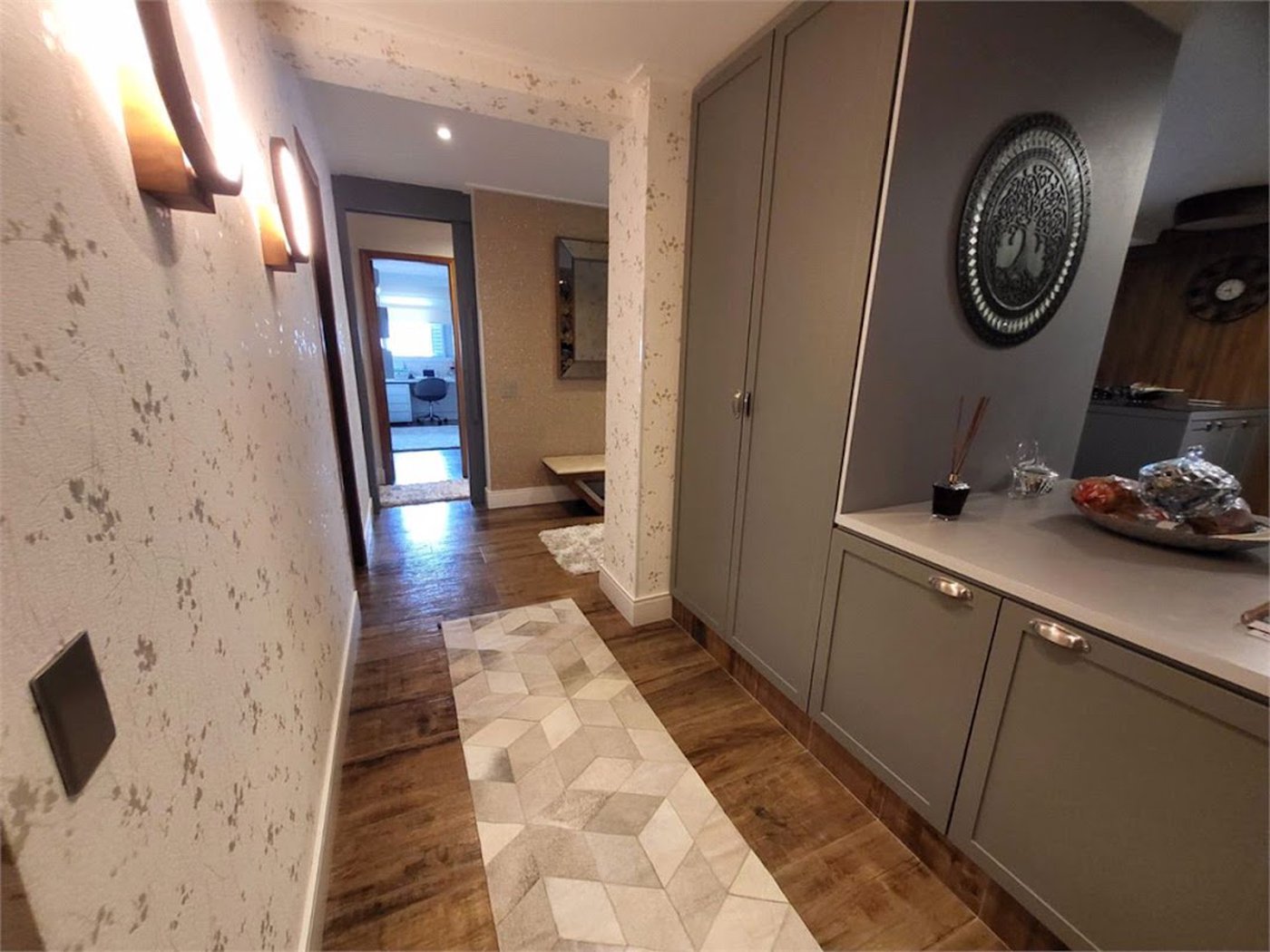 Apartamento Residencial à venda, Gonzaga, Santos - AP0128.