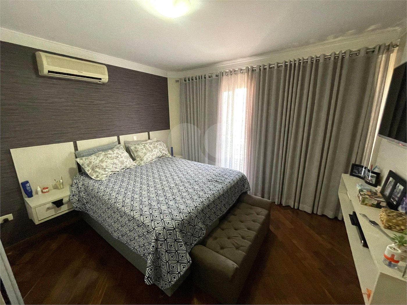 Sobrado à venda com 3 suítes em Vila Mariza Mazzei, São Paulo, SP
