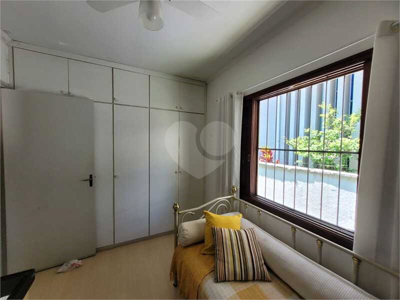 Sobrado à venda com 6 quartos, sendo 2 suítes, em Vila Romana, São Paulo, SP