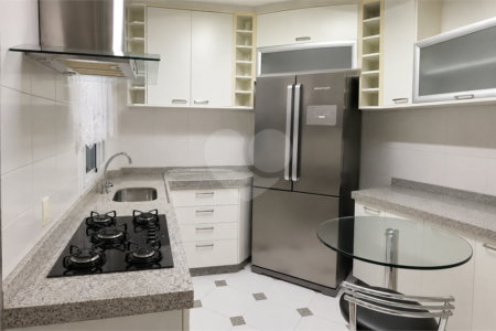 Triplex à venda com 3 suítes em Santa Maria, Santo André, SP