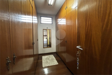 Sobrado à venda com 4 quartos, sendo 1 suíte, em Vila Ester (zona Norte), São Paulo, SP