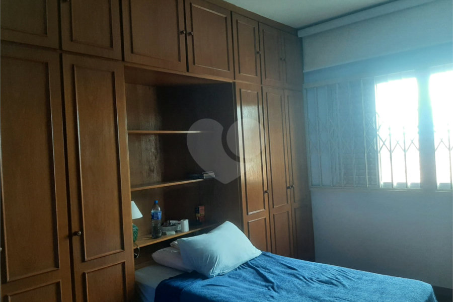 Sobrado à venda com 4 quartos, sendo 2 suítes, em Tremembé, São Paulo, SP