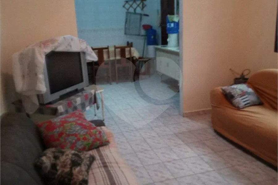 Casa Térrea à venda com 2 quartos, sendo 1 suíte, no Centro, Itanhaém, SP