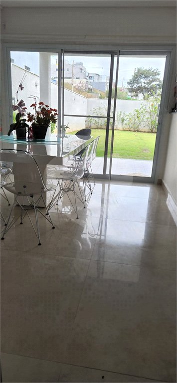 Casa à venda com 4 suítes no condomínio Aruã Brisas Ii, Mogi das Cruzes - SP