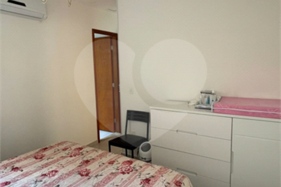 Casa à venda com 2 suítes no condomínio Santana, São Paulo - SP