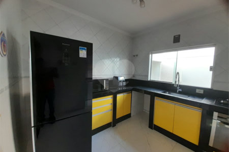 Casa à Venda no Residencial Eldorado - São Carlos