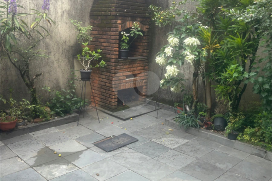 Sobrado à venda com 3 quartos em Butantã, São Paulo, SP