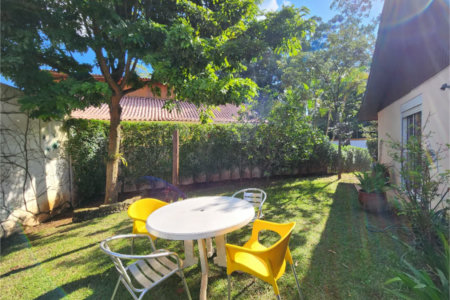 Casa à venda com 4 quartos, sendo 2 suítes, no condomínio Vila Nova de Gaia, São Paulo - SP