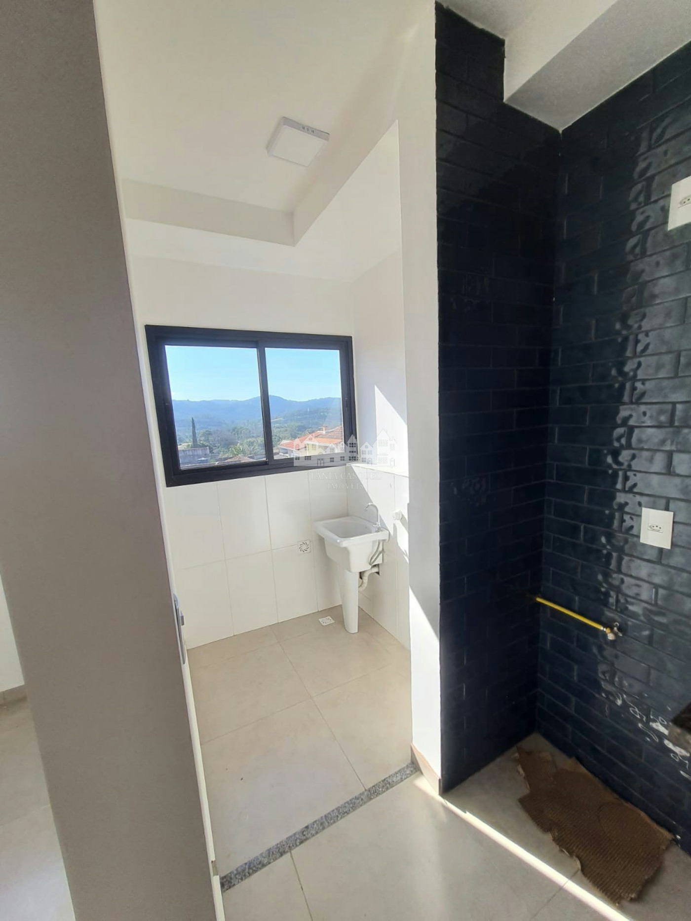 Apartamento à venda com 2 quartos, sendo 1 suíte,  em Jardim Colonial, Atibaia, SP