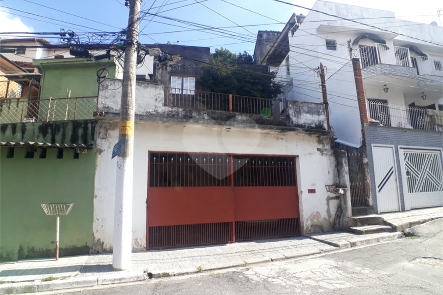 Sobrado à venda com 4 quartos em Parada Inglesa, São Paulo, SP