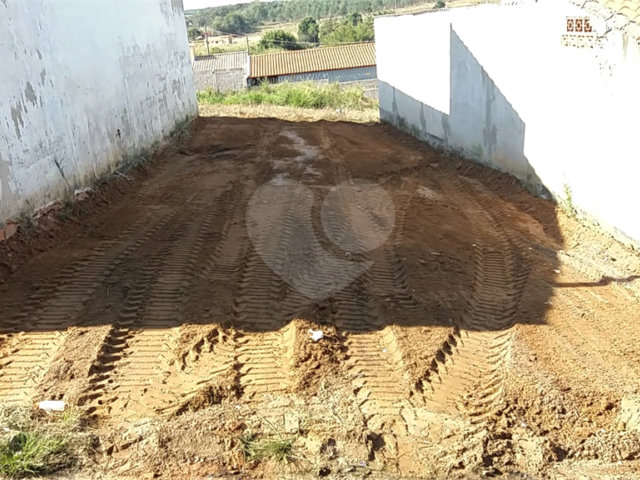 Terreno à venda em Jardim Santa Helena, Salto de Pirapora, SP