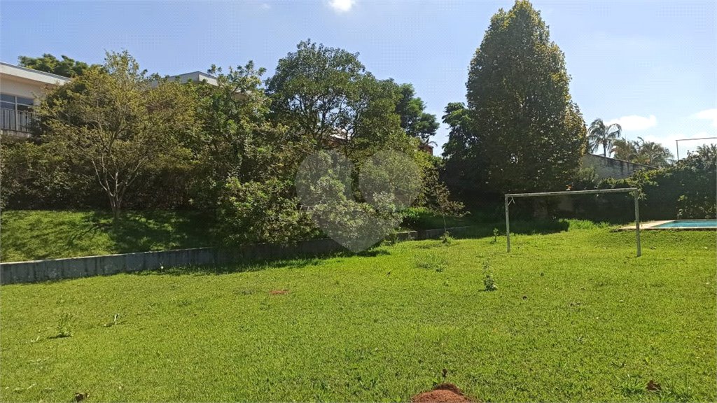Casa à venda com 4 quartos, sendo 1 suíte, em Vila Santista, Atibaia, SP